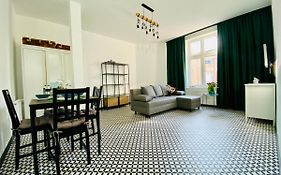 Angel Apartment Taczaka